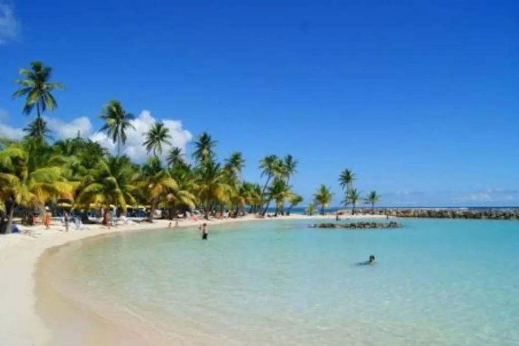 Holiday home Gite Cajou Dans Jardin Tropical Ventile A Sainte-Anne
