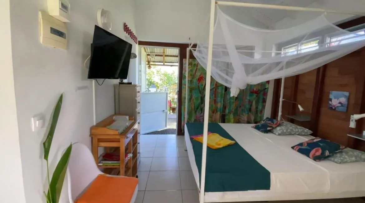 Gite Cajou Dans Jardin Tropical Ventile A Sainte-Anne 0*, Sainte-Anne (Grande-Terre) Guadeloupe